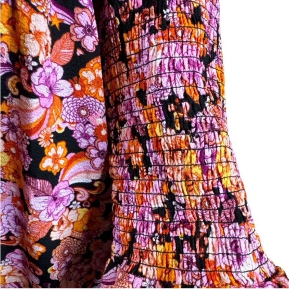 BCBGENERATION Floral Mini Dress Smocked Arms w/Bell Sleeves, Two Sizes 4 & 8. - Picture 4 of 11